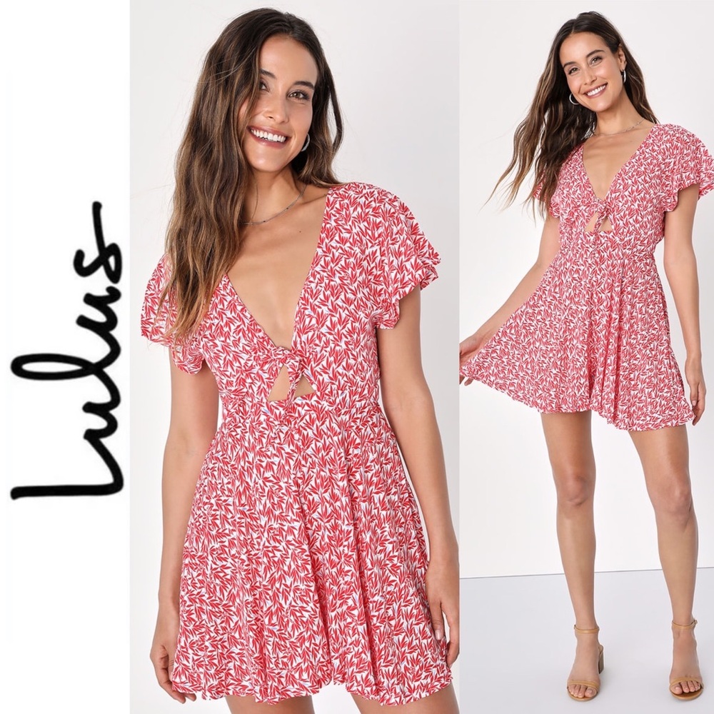Dondi Red and White Print Tie-Front Short Sleeve Romper